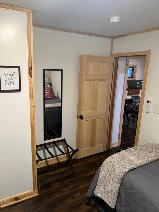 Cabin At The Cove At Watauga Lake Butler المظهر الخارجي الصورة
